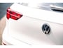 Volkswagen Golf 1.5 eTSI Style R-Line Automaat I Panoramadak I Distributie vervangen I Adaptive Cruise I Stuur & stoelverwarming