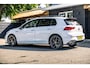 Volkswagen Golf 1.5 eTSI Style R-Line Automaat I Panoramadak I Distributie vervangen I Adaptive Cruise I Stuur & stoelverwarming