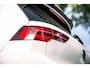Volkswagen Golf 1.5 eTSI Style R-Line Automaat I Panoramadak I Distributie vervangen I Adaptive Cruise I Stuur & stoelverwarming