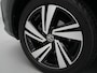 Volkswagen T-Roc 1.5 TSI 150pk DSG R-Line Navi via App Clima Pdc Lm Velgen 65