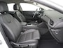 Opel Insignia Grand Sport T165PK Leer Camera Navi Apple Carplay Android PDC-a+v Trekhaak LED-v+a Ecc Cruise Control AGR-Comfort Stoelen Verwarmd Business Executive Regen-Lichtsensor Sensor dodehoek Verkeersbordlezer Rijstrooksensor 1e Eigenaar