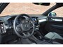 Volvo XC40 B3 177PK Automaat Core | Climate | Power Seats |