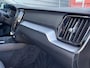 Volvo V60 2.0 B3 Essential Edition / Pack Climat / 18" 5 double spoke / Trekhaak semi elektrisch /