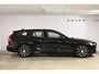 Volvo V60 T6 350PK Automaat Plug-in Hybrid AWD Plus Dark / Navigatie / Camera / Adaptieve Cruise Control / Elektrische Stoelen / Leder / LM Velgen /