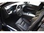 Volvo V60 T6 350PK Automaat Plug-in Hybrid AWD Plus Dark / Navigatie / Camera / Adaptieve Cruise Control / Elektrische Stoelen / Leder / LM Velgen /
