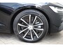Volvo V60 T6 350PK Automaat Plug-in Hybrid AWD Plus Dark / Navigatie / Camera / Adaptieve Cruise Control / Elektrische Stoelen / Leder / LM Velgen /