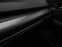 Volkswagen Golf 1.5 eTSI 150 pk DSG R-Line Edition | Panoramadak | Trekhaak | Harman/Kardon | Head-up display | Stuur-/stoelverwarming