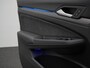 Volkswagen Golf 1.5 eTSI 150 pk DSG R-Line Edition | Panoramadak | Trekhaak | Harman/Kardon | Head-up display | Stuur-/stoelverwarming