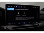 Volkswagen Golf 1.5 eTSI 150 pk DSG R-Line | Panoramadak | Trekhaak | IQ Light | Harman/Kardon | Head-up display | Stuur-/stoelverwarming