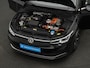 Volkswagen Golf 1.4 204 pk DSG eHybrid Style | Panoramadak | Trekhaak | Geheugen-/massagestoel | Stuur-/stoelverwarming | Alcantara