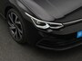 Volkswagen Golf 1.0 eTSI 110 pk DSG United | Panoramadak | Achteruitrijcamera | Matrix LED koplampen | Stoelverwarming | 18 inch