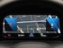 Volkswagen Golf 1.0 eTSI 110 pk DSG United | Panoramadak | Achteruitrijcamera | Matrix LED koplampen | Stoelverwarming | 18 inch