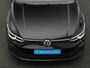 Volkswagen Golf 1.0 eTSI 110 pk DSG United | Panoramadak | Achteruitrijcamera | Matrix LED koplampen | Stoelverwarming | 18 inch