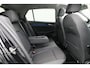 Volkswagen Golf 1.0 eTSI 110 pk DSG United | Panoramadak | Achteruitrijcamera | Matrix LED koplampen | Stoelverwarming | 18 inch