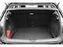 Volkswagen Golf 1.0 eTSI 110 pk DSG United | Panoramadak | Achteruitrijcamera | Matrix LED koplampen | Stoelverwarming | 18 inch