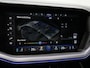 Volkswagen Touareg R 3.0 TSi 462 pk tiptronic eHybrid 4MOTION | Panoramadak | Trekhaak | Puglia leder | Geheugen-/massagestoelen |