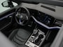 Volkswagen Touareg R 3.0 TSi 462 pk eHybrid 4MOTION | EXCL. BTW / Grijs kenteken | Panoramadak | Trekhaak | Leder | Luchtvering
