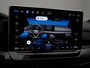 Volkswagen Golf 1.5 eHybrid 272 pk DSG GTE | Panoramadak | IQ Light | Head-up display | Stuur-/stoelverwarming