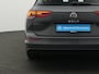 Volkswagen Golf Variant 1.0 eTSI 110 pk DSG Life Business | Geheugen-/massagestoel | Stuur-/stoelverwarming | Parkeersensoren voor/achter | Navigatie