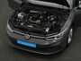 Volkswagen Golf Variant 1.0 eTSI 110 pk DSG Life Business | Geheugen-/massagestoel | Stuur-/stoelverwarming | Parkeersensoren voor/achter | Navigatie