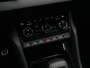 Skoda Karoq 1.5 TSI 150 pk DSG Sportline Business | Trekhaak | CANTON sound | Rondomzicht camera | Stoel-/achterbankverwarming | Side Assist