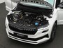 Skoda Karoq 1.5 TSI 150 pk DSG Sportline Business | Trekhaak | CANTON sound | Rondomzicht camera | Stoel-/achterbankverwarming | Side Assist
