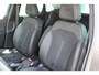 Opel Crossland 1.2-110pk Turbo 'Elegance'. Mooie en luxe hoogzitter met weinig km's ! Volautm. airco dual, cruise control, camera, comfortstoelen, metallic lak,  LM wielen, navigatie, telefoonvoorb., lane- en side assist, parkeersensoren v+a,  LED verlichting  etc.