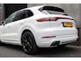Porsche Cayenne 3.0 V6 340 pk / Lucht-Vering/ Pano-Dak/ Keyless/ 360-Camera/ Leder/ Sport-Stoelen/ Stoel.Verw/ Led-Koplamp/ 20'' LMV