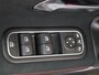 Mercedes-Benz A-klasse 180 AMG Line / Panoramadak/ Night/ Sfeerverlichting