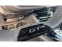 Peugeot e-2008 EV GT 54 kWh BLACK PACK - ALCANTARA - STOELVERWARMING!
