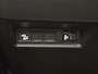 Jeep Avenger SUV Altitude 100 pk Automaat | Navigatie via Apple Carplay/Android Auto | Parkeersensoren Achter | LED Koplampen | Kunstlederen Bekleding | Volledig Digitaal Instrumentenpaneel | Climate Control | Adaptieve Cruise Control | 17" Lichtmetalen Velgen |