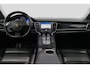 Porsche Panamera 3.0 S E-Hybrid / Schuif-/kanteldak / Elektr. verstelbare voorstoelen (links memory) / Luchtvering / BOSE Sound / Softclose - servosluiting / 20'' LMV / Porsche Dynamic Light System Plus (PDLS+) / Achteruitrijcamera / Standairco / Porsce Active Suspension Management (PASM) / Cruise Control / Dodehoek detectie / Stoelverwarming / Keyless / Homelink - Garagedeur opener