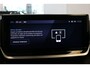 Peugeot 2008 1.2 PureTech 100 Allure | Navi | Camera | Clima | Cruise | Apple Carplay/Android Auto | Parkeersensoren V+A | 17" Lichtmetaal | Metallic |