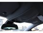 Opel Crossland 1.2-110pk Turbo 'Elegance'. Mooie en luxe hoogzitter met weinig km's ! Volautm. airco dual, cruise control, camera, comfortstoelen, metallic lak,  LM wielen, navigatie, telefoonvoorb., lane- en side assist, parkeersensoren v+a,  LED verlichting  etc.