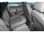 Opel Crossland 1.2-110pk Turbo 'Elegance'. Mooie en luxe hoogzitter met weinig km's ! Volautm. airco dual, cruise control, camera, comfortstoelen, metallic lak,  LM wielen, navigatie, telefoonvoorb., lane- en side assist, parkeersensoren v+a,  LED verlichting  etc.