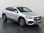 Mercedes-Benz GLA 180 Luxury Line | Keyless | 19" lichtmetalen velgen | Sfeerverlichting | Stoelverwarming | Apple Carplay