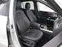 Mercedes-Benz GLA 180 Luxury Line | Keyless | 19" lichtmetalen velgen | Sfeerverlichting | Stoelverwarming | Apple Carplay