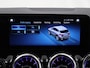 Mercedes-Benz GLA 180 Luxury Line | Keyless | 19" lichtmetalen velgen | Sfeerverlichting | Stoelverwarming | Apple Carplay