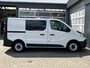 Renault Trafic 1.6 dCi L1H1 Airco Cruise control Kastinrichting Trekhaak 2000kg trekgewicht Parkeersensoren achter 2-Persoons Achterruitrij camera 1e eigenaar Omvormer Euro 6 Bpm vrij voor particulier gebruik!!