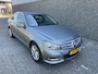 Mercedes-Benz C-klasse 180 Business Class Avantgarde/Nieuwstaat/Dealer onderhouden!