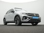 Volkswagen T-Roc 1.5 TSI 150 pk DSG R-Line Edition | Panoramadak | Achteruitrijcamera | Stoelverwarming | Sportonderstel
