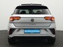 Volkswagen T-Roc 1.5 TSI 150 pk DSG R-Line Edition | Panoramadak | Achteruitrijcamera | Stoelverwarming | Sportonderstel