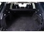 Land Rover Range Rover 3.0 P440e SE PHEV Panoramadak - Trekhaak - Meridian - Privacy glas - Adaptieve cruise control - 3D Surround Camera - LED koplampen