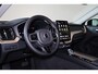 Volvo XC60 T8 Recharge AWD Ultra Dark - Panorama/schuifdak - IntelliSafe Assist & Surround - 360º Camera - Harman/Kardon audio - Adaptieve LED koplampen - Verwarmde voorstoelen, stuur & achterbank - Parkeersensoren voor & achter - Elektr. bedienb. voorstoelen met geheugen - Head up display - Draadloze tel. lader - Extra getint glas - 20' LMV