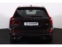 Volvo XC60 T8 Recharge AWD Ultra Dark - LONG RANGE - Panorama/schuifdak - IntelliSafe Assist & Surround - 360º Camera - Harman/Kardon audio - Adaptieve LED koplampen - Verwarmde voorstoelen, stuur & achterbank - Parkeersensoren voor & achter - Elektr. bedienb. voorstoelen met geheugen - Head up display - Draadloze tel. lader - Extra getint glas - 20' LMV
