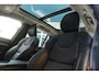 Volvo XC90 2.0 T8 Recharge AWD Ultimate Dark | Geventileerde voorstoelen | Bowers & Wilkins audio | Trekhaak | Luchtvering | Dashcam