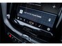 Volvo XC60 2.0 T6 Plug-in hybrid AWD Ultimate Black Edition ** Trekhaak ** Ventilatie ** Panodak ** B&W ** 12-2024!!