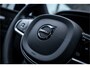 Volvo XC60 2.0 T6 Plug-in hybrid AWD Ultimate Black Edition ** Trekhaak ** Ventilatie ** Panodak ** B&W ** 12-2024!!