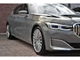 BMW 7-Serie M760Li xDrive 6.6 V12 | Bernina-grau | NL-auto | NP 262K | LCI