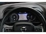 Volvo XC40 1.5 T5 Twin Engine R-Design | 19" Velgen | Parkeerhulp | Botsingspreventie